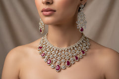 Enter a realm of luxury with Gethnical's Bridal Collection. Each piece reflects our dedication to quality, made to celebrate your special day. Our bridal jewelry combines traditional craftsmanship with modern style, ensuring you look stunning on your big day. This collection represents the best for the bride who wants nothing less than perfection.