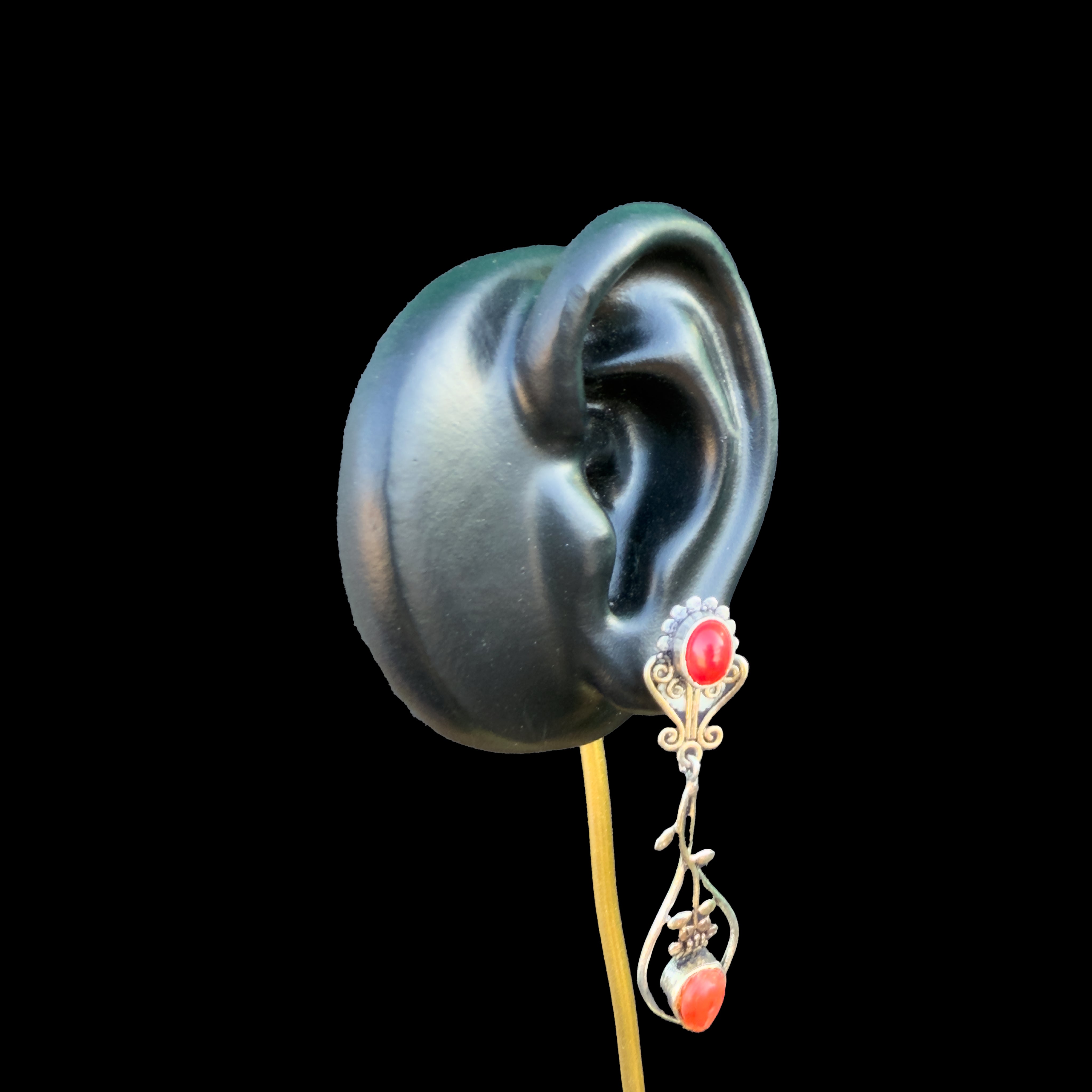 Refresh your work wardrobe with Gethnical's Office Wear Collection. Made for today’s professionals, our jewelry offers subtle elegance and lightweight designs.