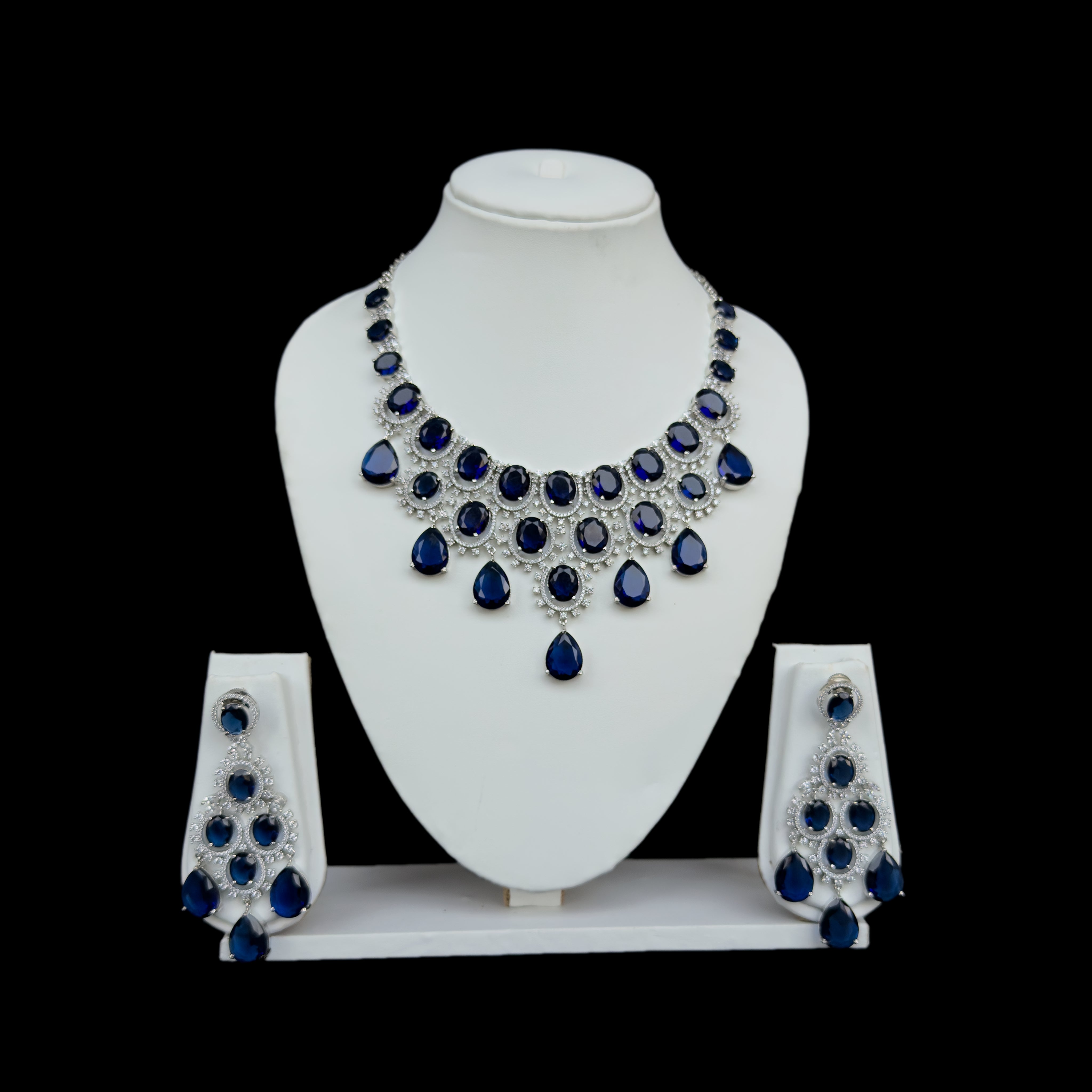 Enter a realm of luxury with Gethnical's Bridal Collection. Each piece reflects our dedication to quality, made to celebrate your special day. Our bridal jewelry combines traditional craftsmanship with modern style, ensuring you look stunning on your big day. This collection represents the best for the bride who wants nothing less than perfection.