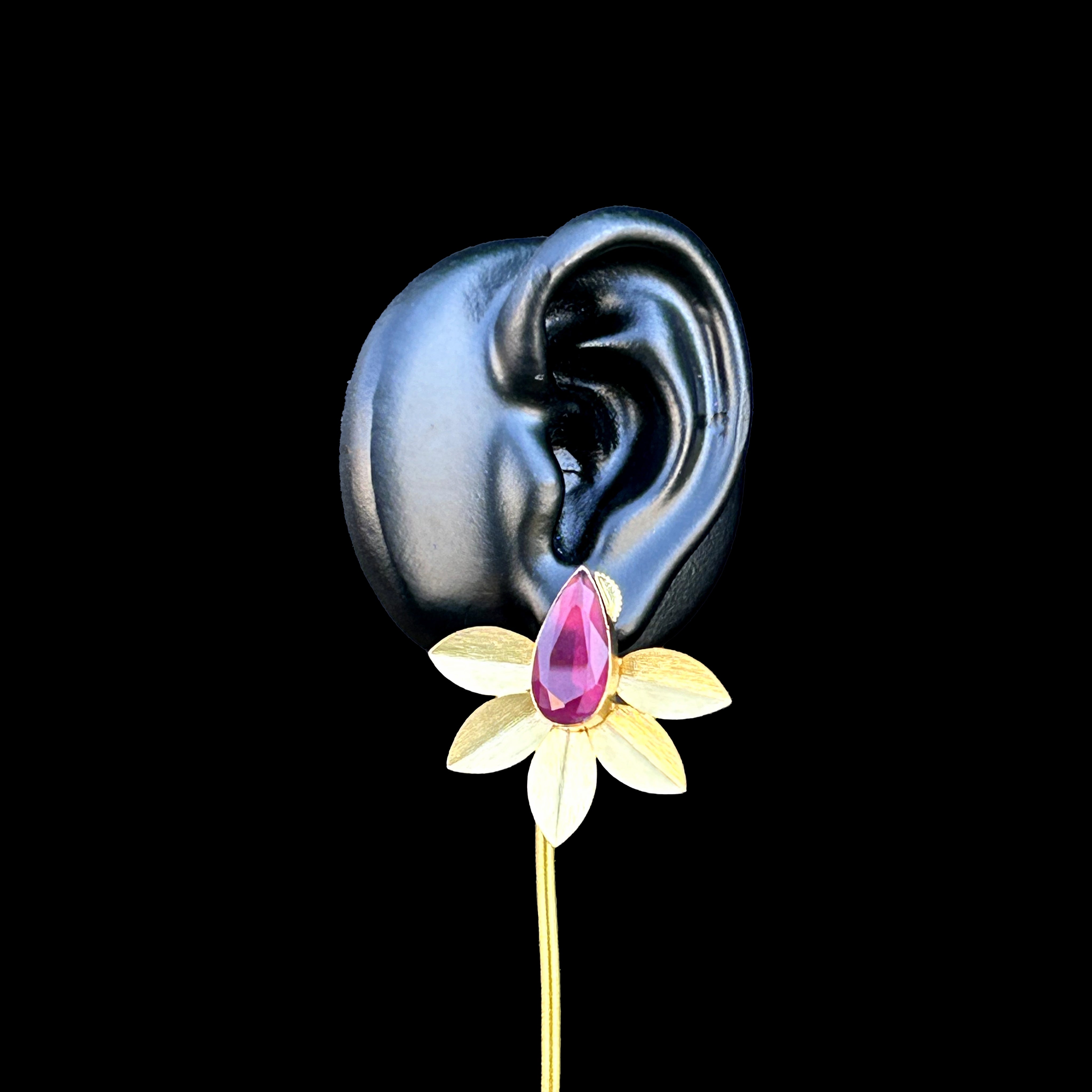 Stand out with our vibrant Party Wear Collection. Designed to impress, these pieces add flair to any occasion. With a touch of premium flair, our party jewelry transforms events into stylish celebrations, helping you stand out among your friends.