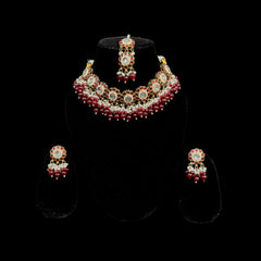 Enter a realm of luxury with Gethnical's Bridal Collection. Each piece reflects our dedication to quality, made to celebrate your special day. Our bridal jewelry combines traditional craftsmanship with modern style, ensuring you look stunning on your big day. This collection represents the best for the bride who wants nothing less than perfection.

