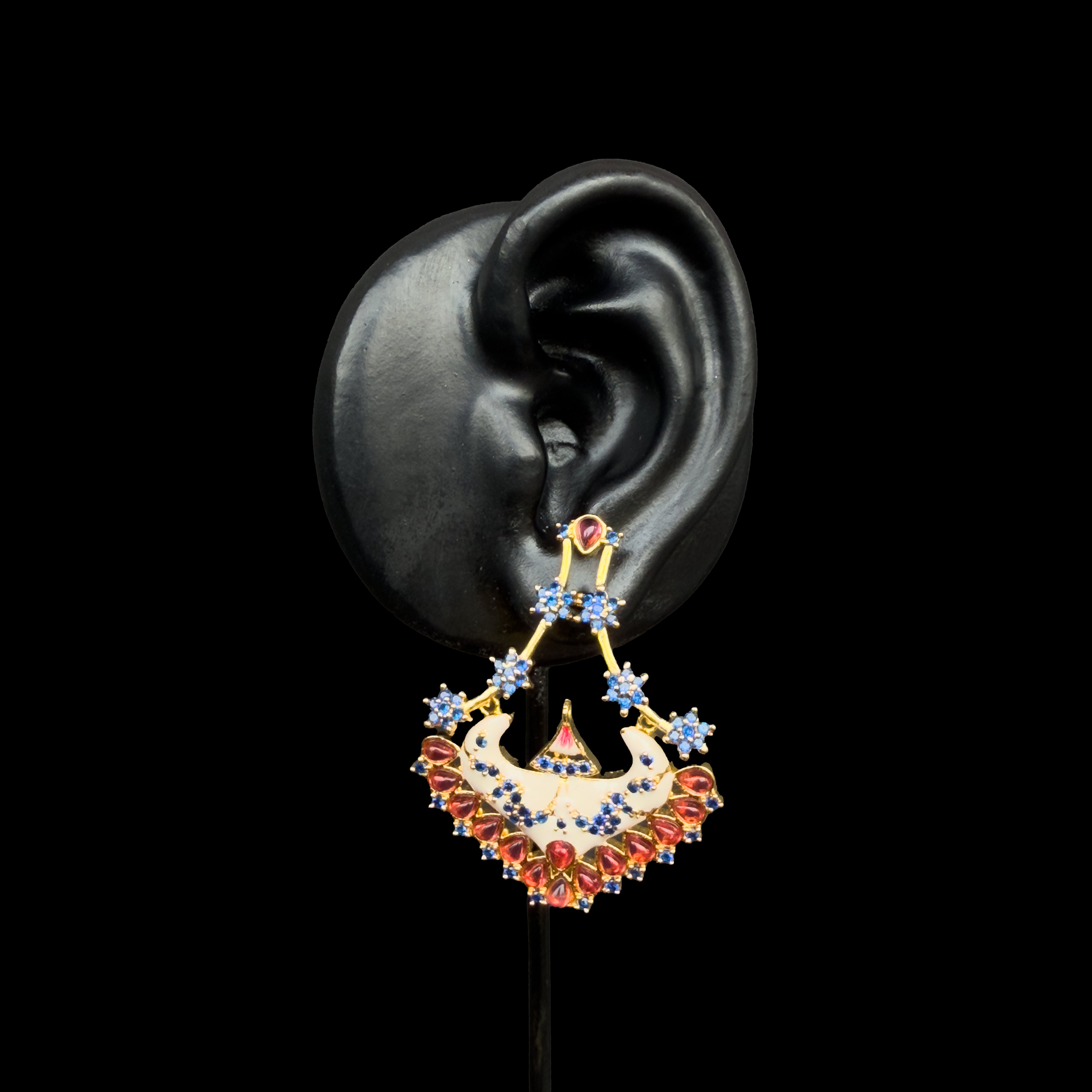 Enter a realm of luxury with Gethnical's Bridal Collection. Each piece reflects our dedication to quality, made to celebrate your special day. Our bridal jewelry combines traditional craftsmanship with modern style, ensuring you look stunning on your big day. This collection represents the best for the bride who wants nothing less than perfection.
