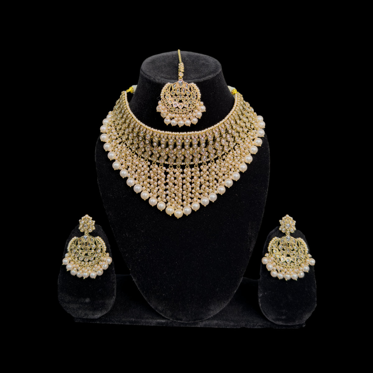 Antique Bridal Crown Styled Pearl Choker with Mehendi Plating