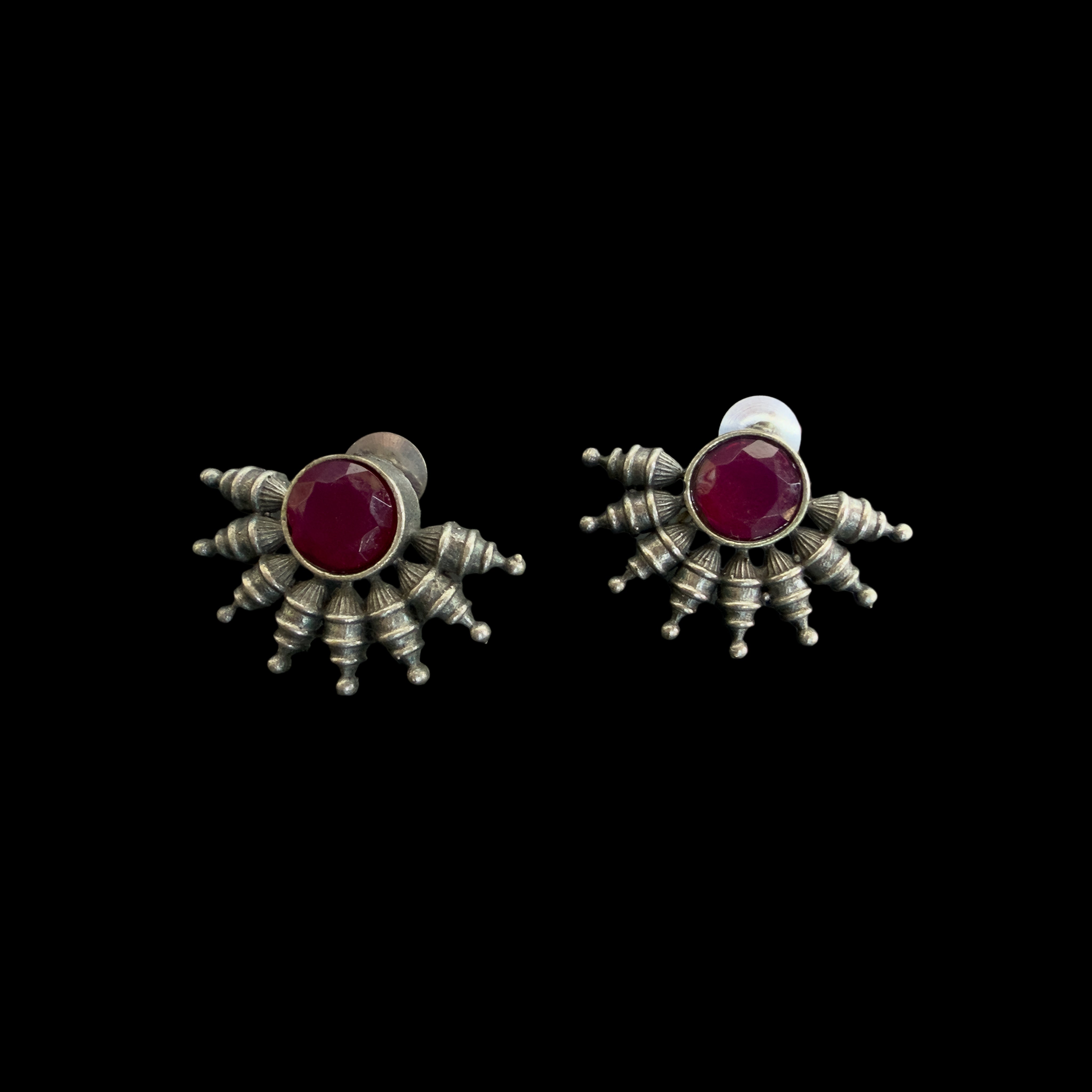 Antique Silver Oxidized Stud Earrings with Ruby Accent